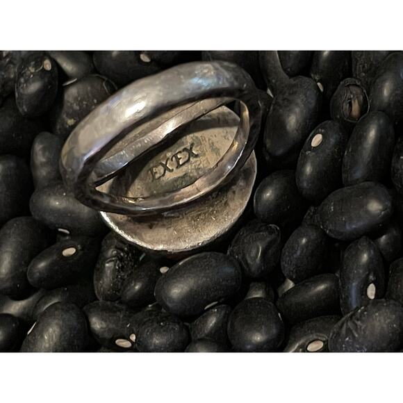 Signed EXEX Carved Coral🌹Rose Flower Set In Sterling Hammered Texture Ring~8.5 - Picture 3 of 10